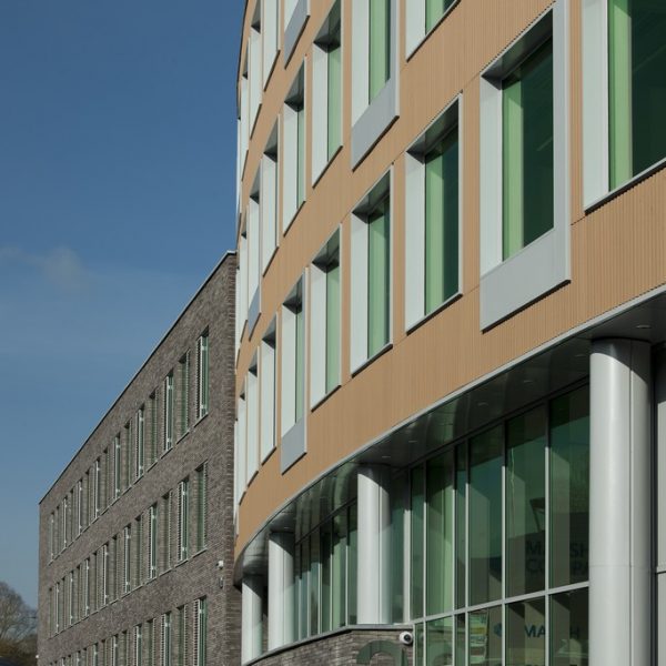 © Philippe D. Photography – Bureaux Veridis MATRIciel : partenaire pour la guidance énergétique