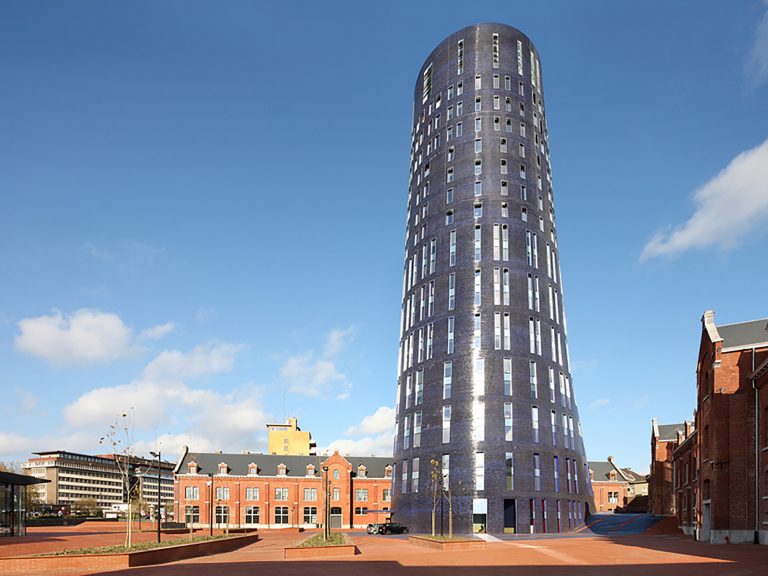 Bureaux passifs à la caserne Defeld