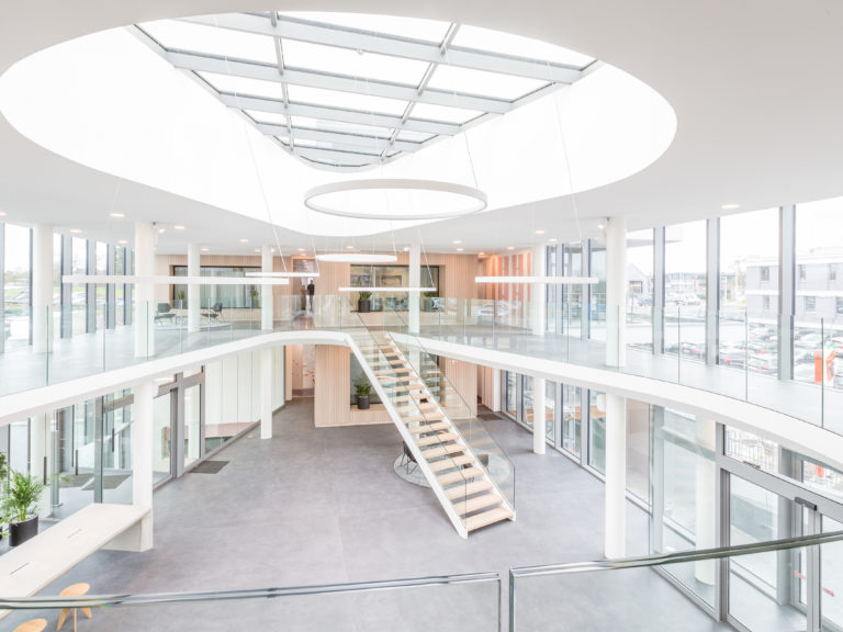 ©Thomas&Piron - Eclairage naturel pour le confort des usagers du bâtiment