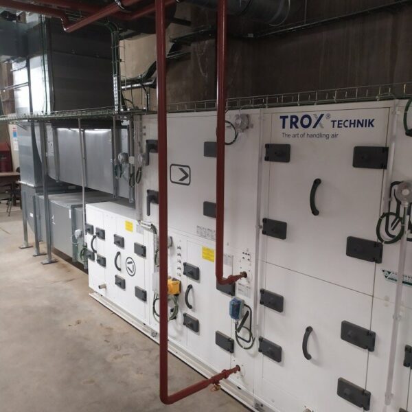 IMG_20230808_100315_1067x800 Réfection complète de l’électricité