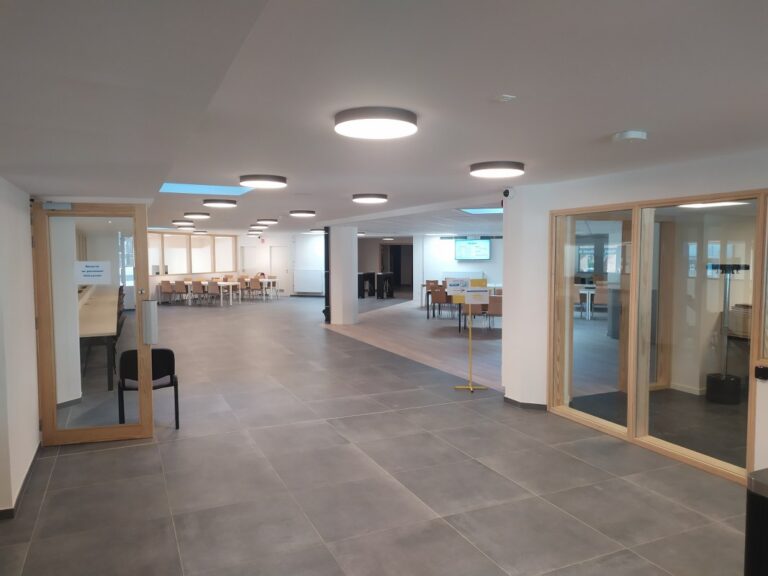 Etude de l'éclairage artificiel par MATRIciel