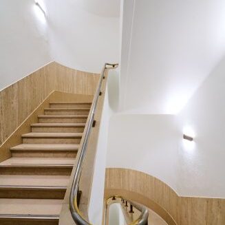 BPC – yg-4769-021-327×500 Immeuble Ravenstein 36 - BREEAM Excellent